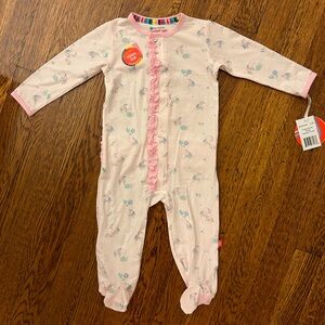 NWT Magnetic Me Forget Me Not Modal Footie Pajamas with Ruffles | 6-9 months